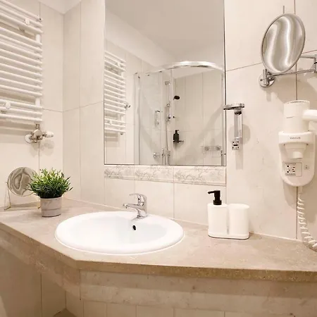 Charming Apartment, Wawel & Old Town Ii 아파트